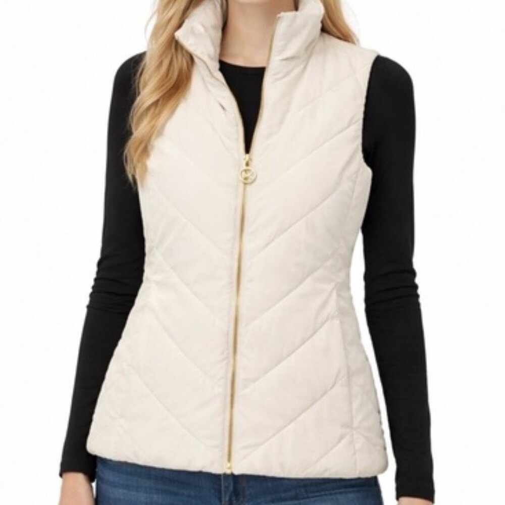 NWT Michael Kors Quilted Chevron Puff Vest in Bone
